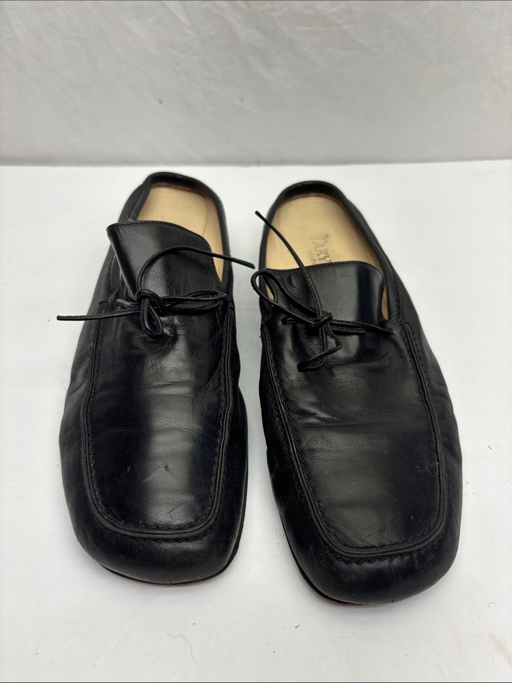 Taryn Rose Black Leather Slip-On Loafers, SZ 40 M, box 52